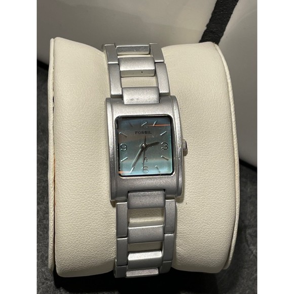 Ladies Fossil Alluminum F2 Watch - New Battery - Picture 2 of 7